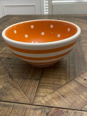 Terramoto Ceramic Large Orange and White Striped Serving Bowl